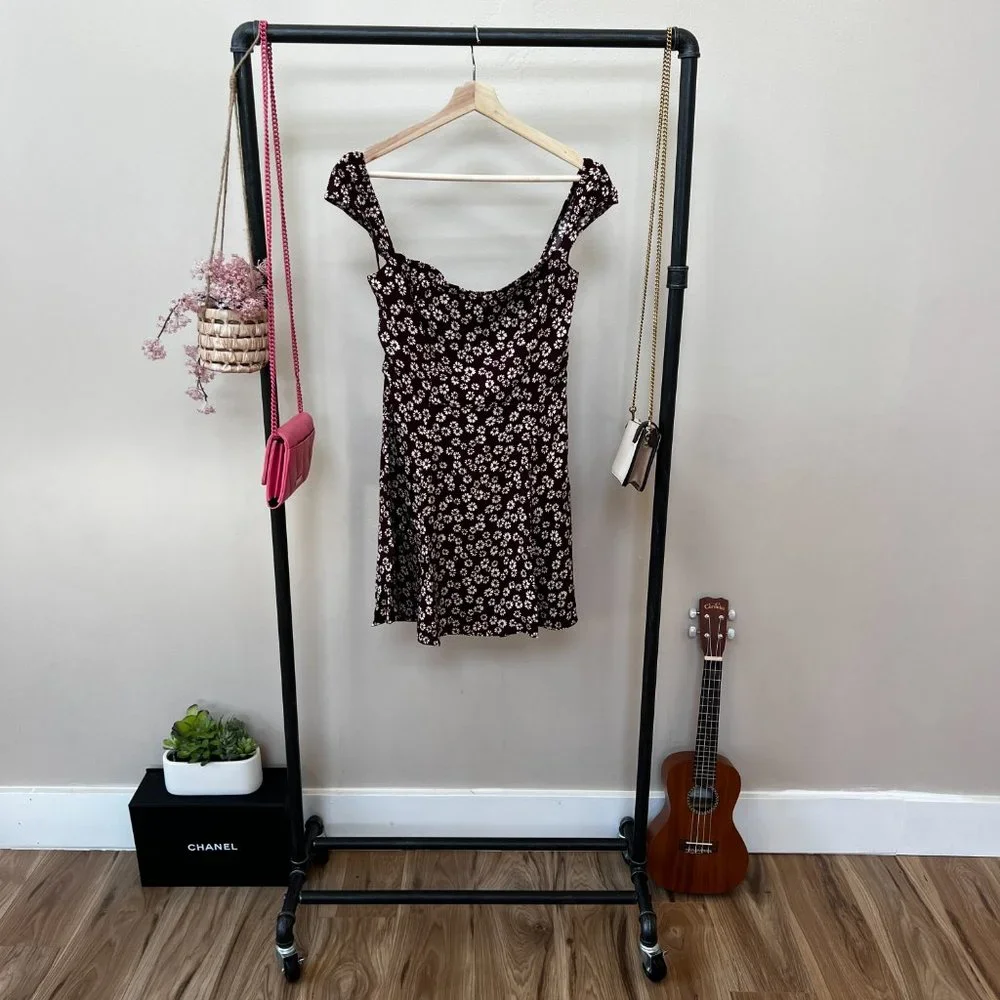 Reformation Tanis Dress in Geena - Picture 4 of 13